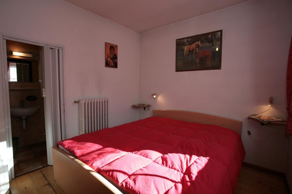 Appartement Villetta Panorama à Canazei Chambre photo